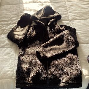 Women’s Pacsun small black full zip Sherpa jacket
